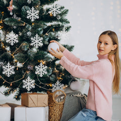 SALCAR 24 Stück Schneeflocken Weihnachtsdeko – Weiße Glitter Schneeflocken Anhänger Ø10cm, Wiederverwendbarer Baumschmuck für Weihnachtsbaum & Winterfeier