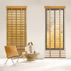 Sekey Jalousie aus Echtholz- Eichenfarbe - 50 mm Lamellen mit natürlicher Holzoptik Sekey