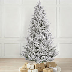 SALCAR Artificial Christmas Tree with Snow – Realistic fir tree made of PE &amp; PVC, lifelike, flame-retardant, stable metal stand, easy assembly, reusable