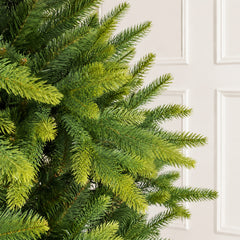 Salcar Künstlicher Weihnachtsbaum Fichte aus PE & PVC mit hellgrünen Zweigspitzen – 120 bis 210 cm