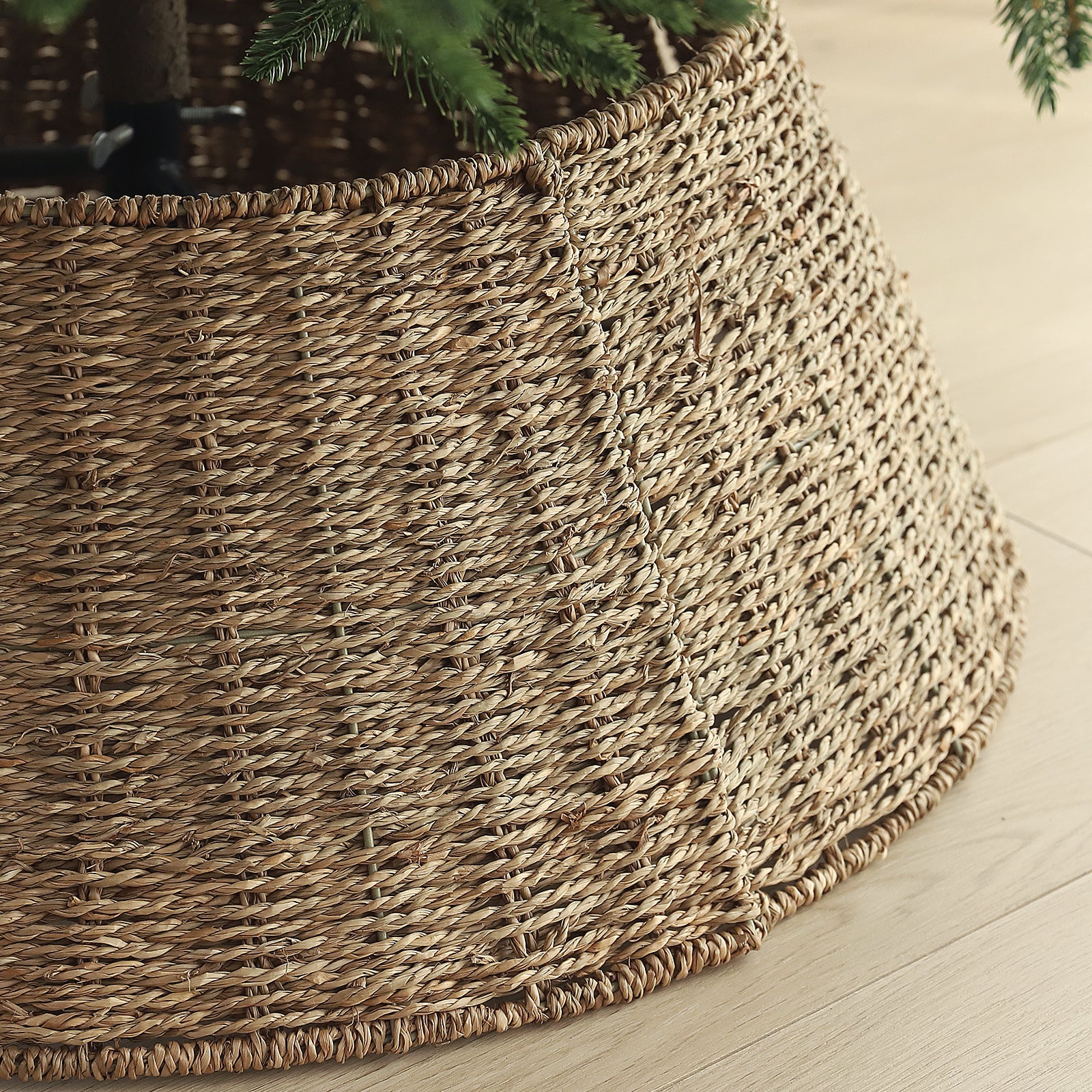 Salcar Weihnachtsbaumdecke aus Seegras – Handgefertigter Weihnachtsbaumrock in Natur, Ø 60 / 68 cm, Stilvolle Abdeckung für den Baumständer
