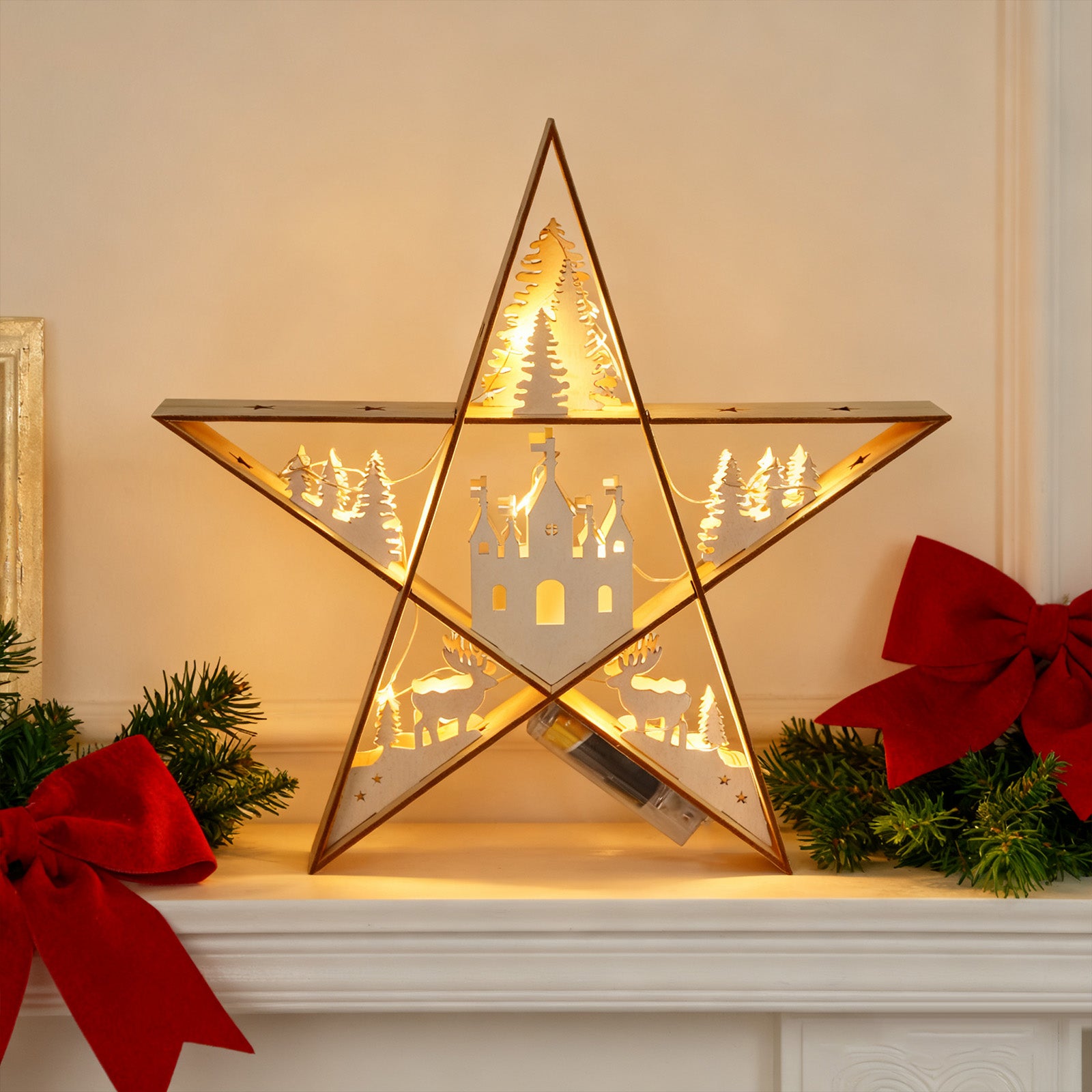 SALCAR LED Stern aus Holz 30 cm – Warmweiß leuchtende Weihnachtsdeko Tischlampe, Batteriebetrieben, Winter- & Adventsdekoration für Tisch & Fenster