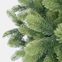 Salcar Schmaler Künstlicher Weihnachtsbaum 120/150/180/210 cm | Slim Nordmanntanne aus PE, Platzsparend, Realistisch, Wiederverwendbar, Mit Metallständer