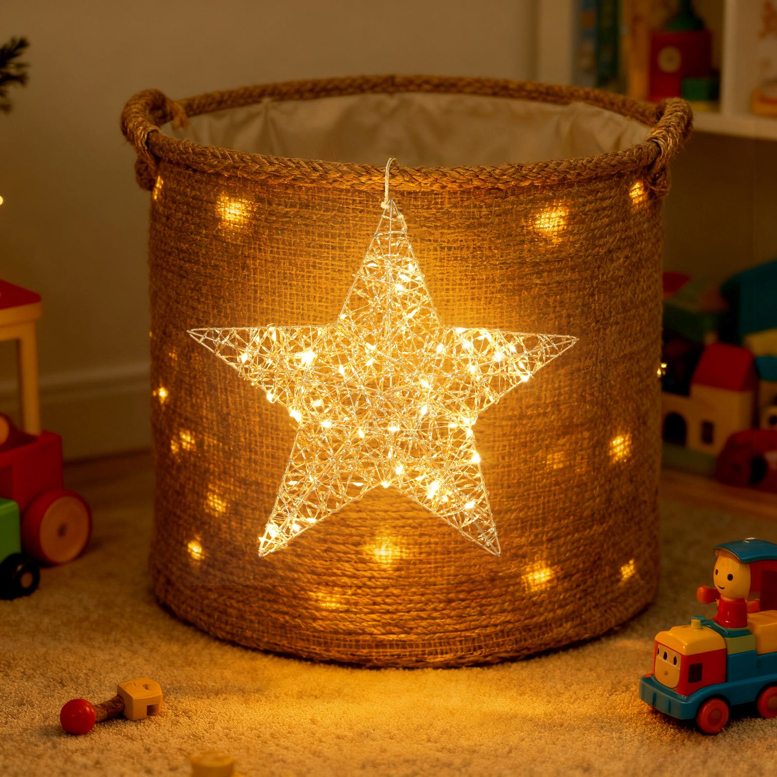 Salcar LED Stern Dekoleuchte Ø30 cm, Gold mit 80 LEDs, Batteriebetrieben, Timer & 8 Modi – Warmweiße Fenster- & Weihnachtsdeko