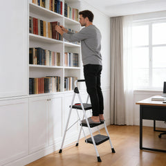 Sekey Klappbare Trittleiter 2 oder 3 Stufen – Haushaltsleiter aus Stahl mit breiten rutschfesten Kunststoffstufen, SGS EN131-2 & EN14183 geprüft, bis 150 kg belastbar