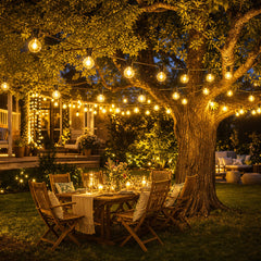 Stimmungsvolle Gartenbeleuchtung mit warmweißen G40 Glühlampen