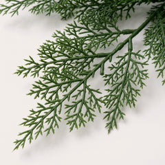 Salcar Künstliche Weihnachtsgirlande aus 100 % PE – Naturgetreue Thuja-/Zedern-Optik, extra dicht, 3 m / 5 m