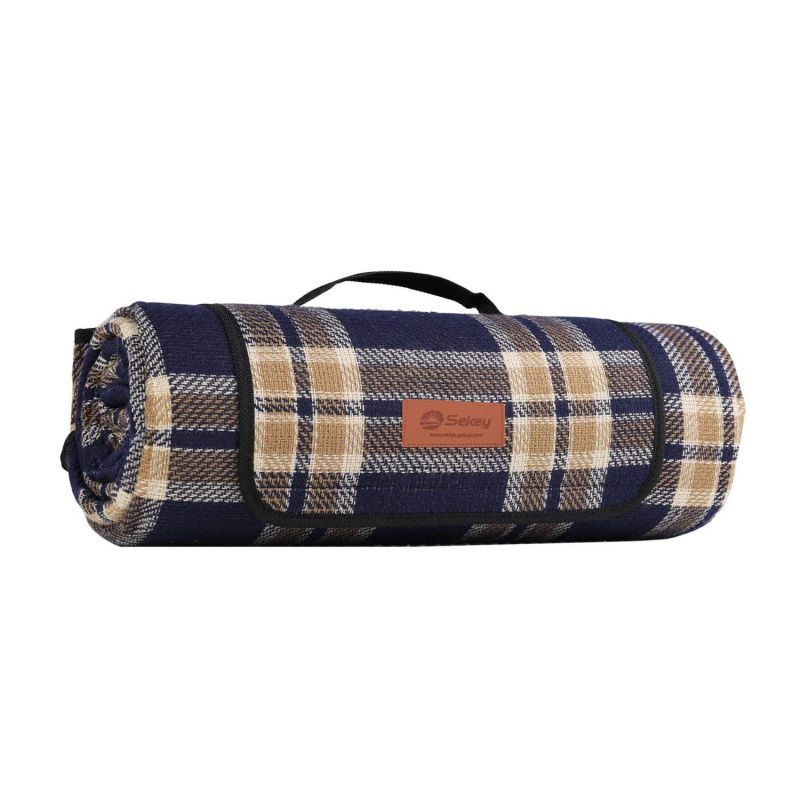 Sekey 200 x 170 cm picnic blanket made of brown checked acrylic fabric